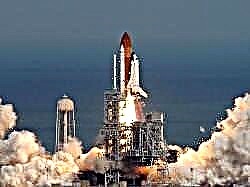 STS-122 Space Shuttle Mission Raketen in den Weltraum