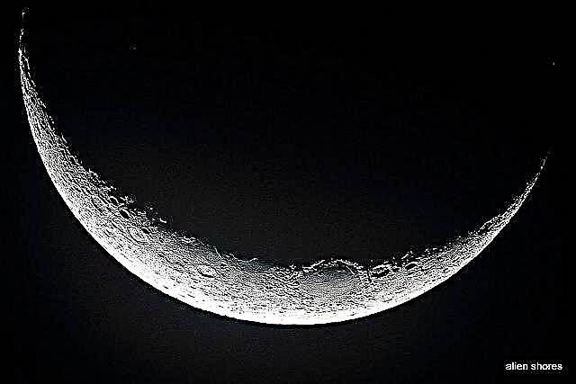 Астрофотографии: крупни планове на лунния терминатор